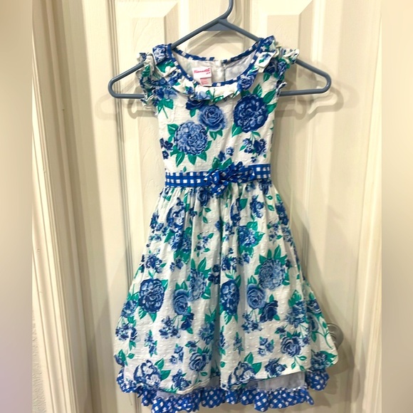NANNETTE GIRL BLUE/WHITE FLORAL POLY/COTTON PETTICOAT FLUTTER SLEEVE DRESS - Picture 1 of 9